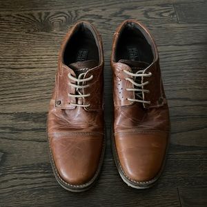 Bullboxer dress shoes